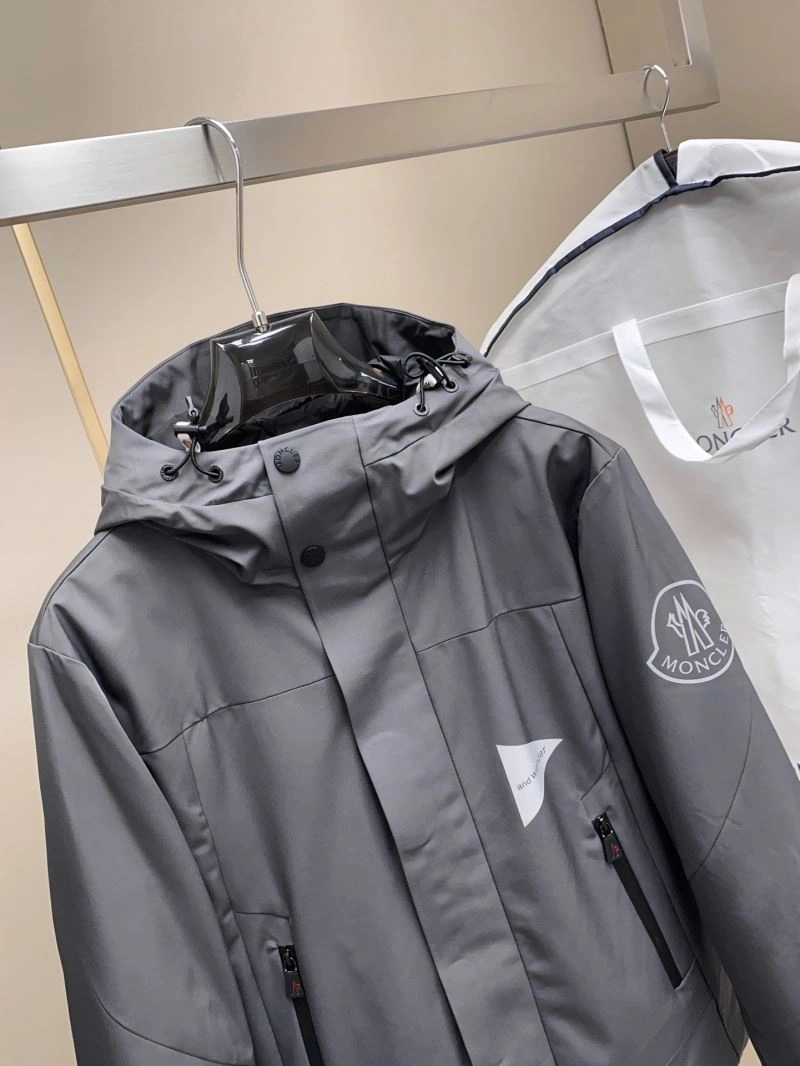 Reliable Moncler Down Jackets 145002