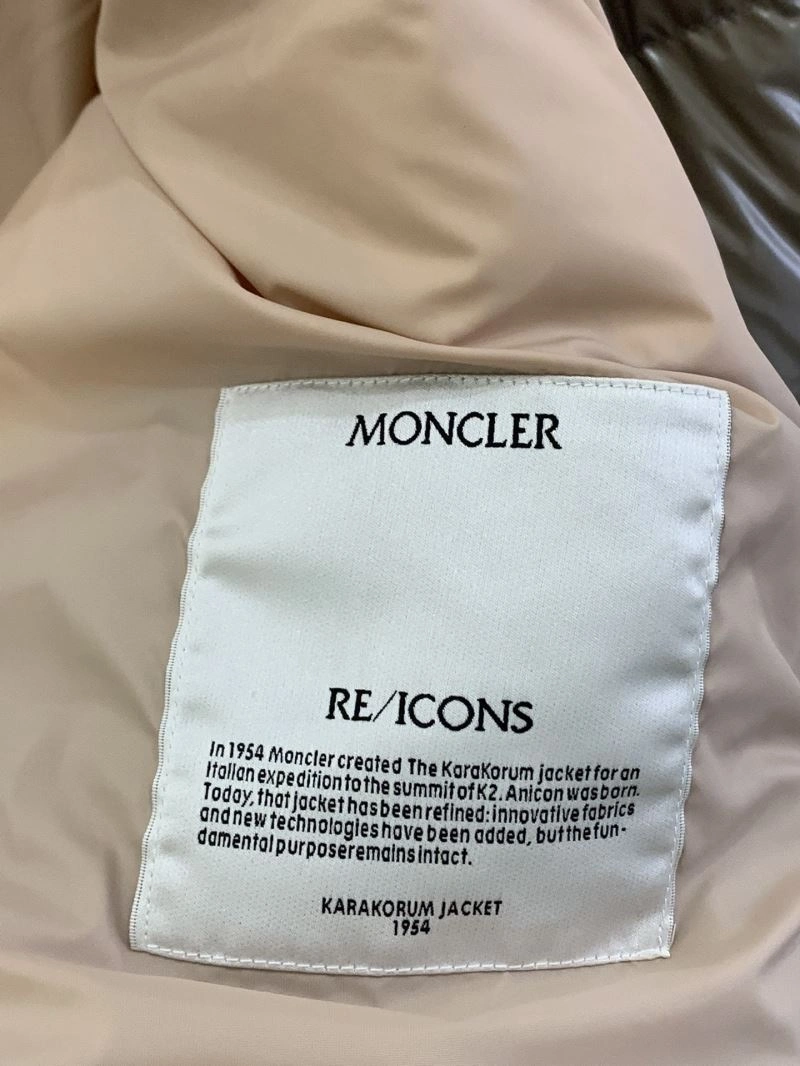 Moncler Down Jackets RelaxedFit 144990