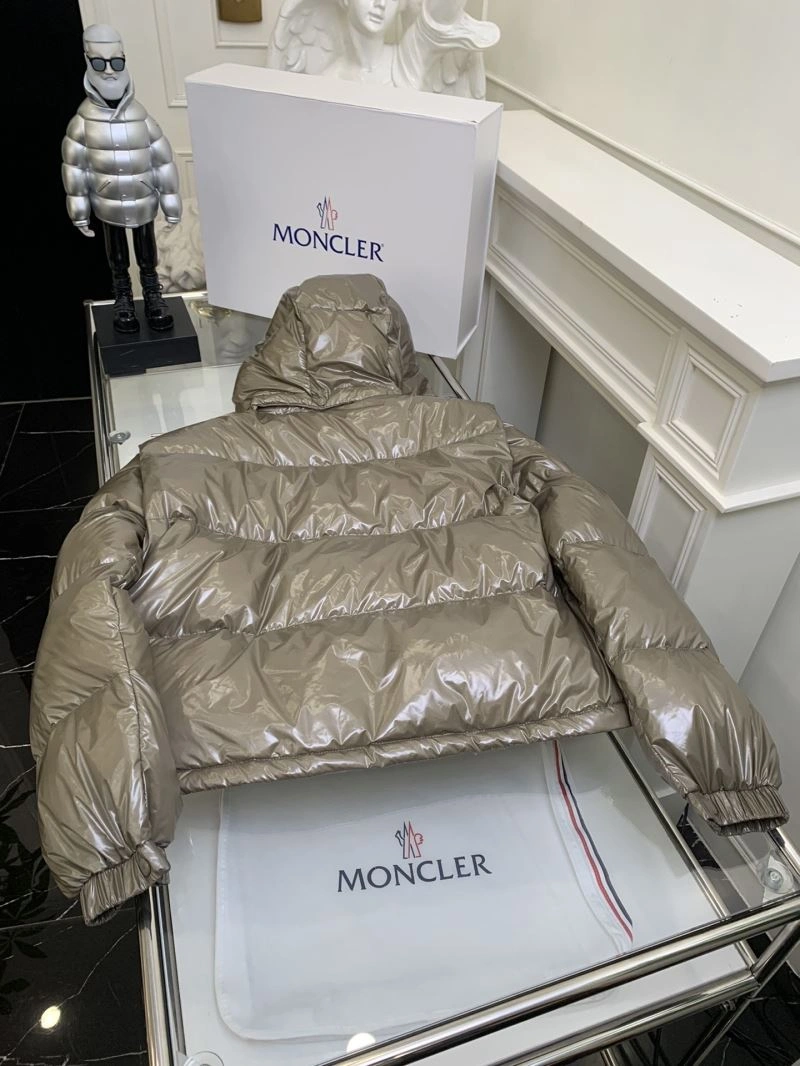 FashionForward Moncler Down Jackets 144996