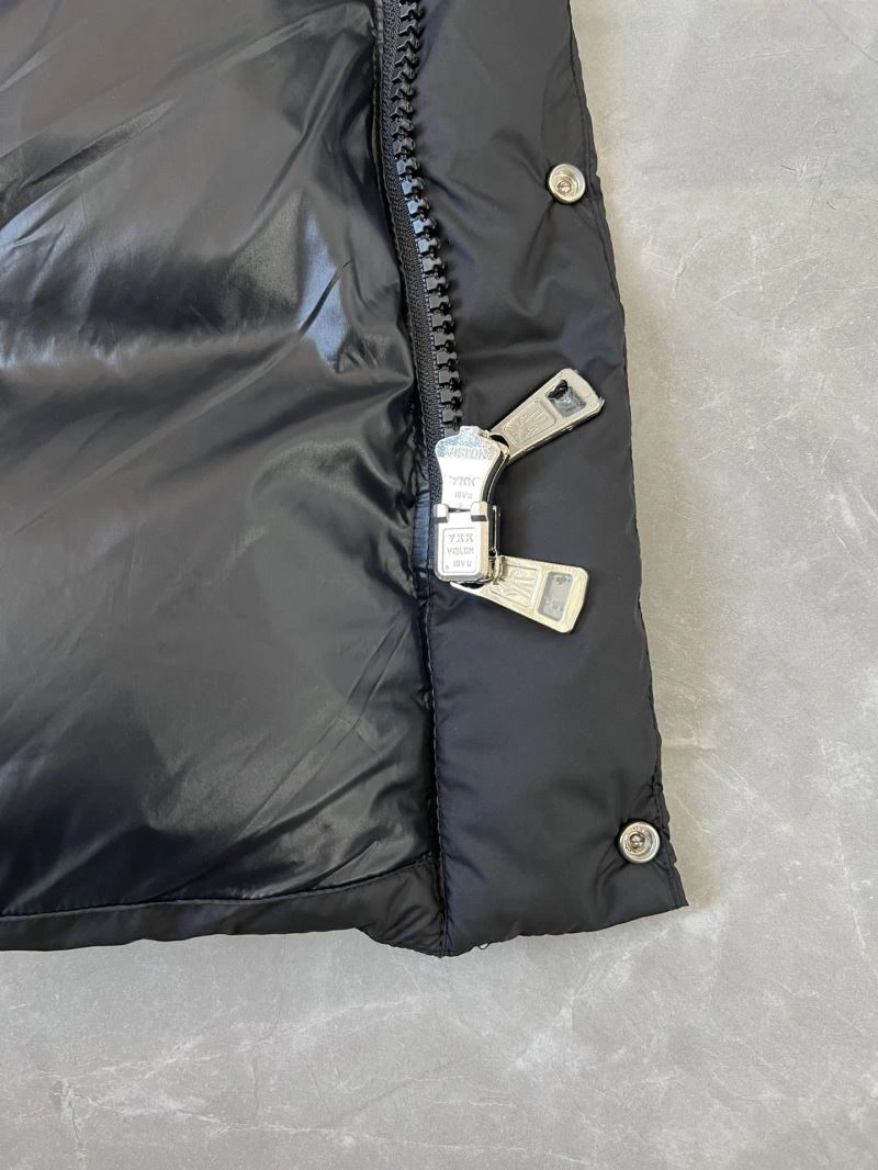 Moncler Down Jackets WeatherProof 144994