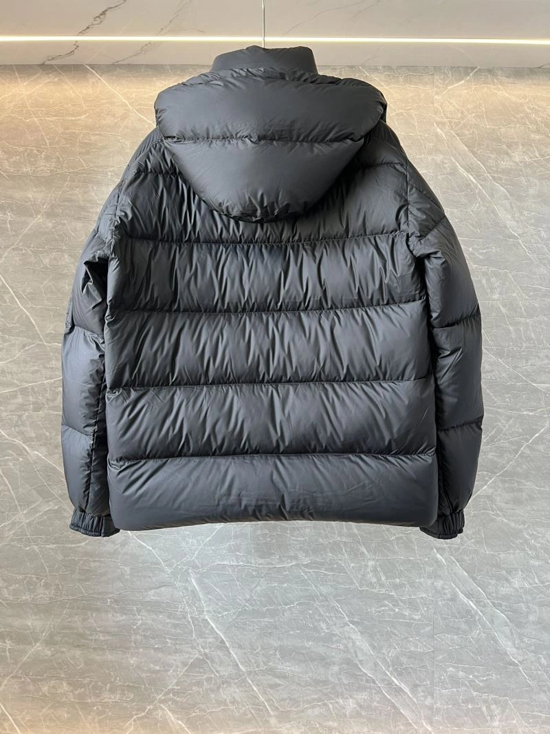 Moncler Down Jackets Bold 144985