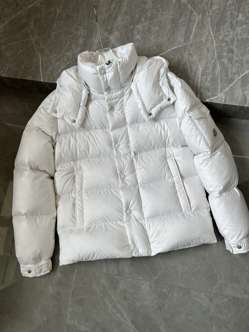 Moncler Down Jackets Durable 144982