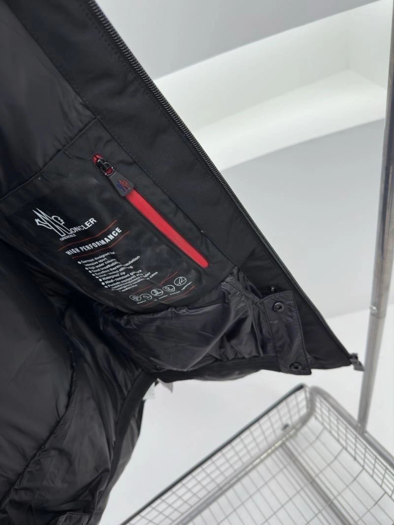 SoftTouch Moncler Down Jackets 144977