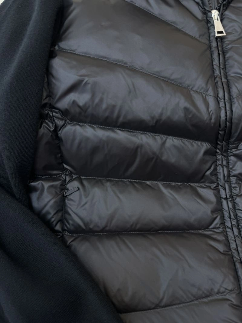 Moncler Down Jackets Durable 144976