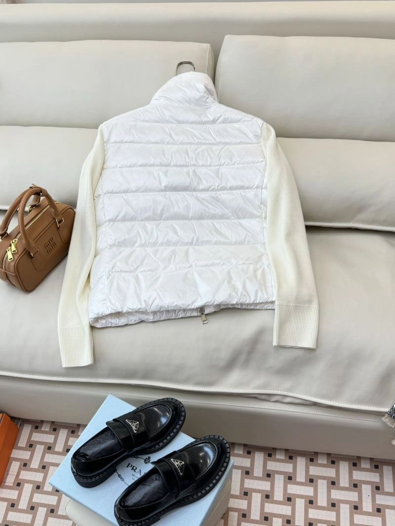 Practical Moncler Down Jackets 144975