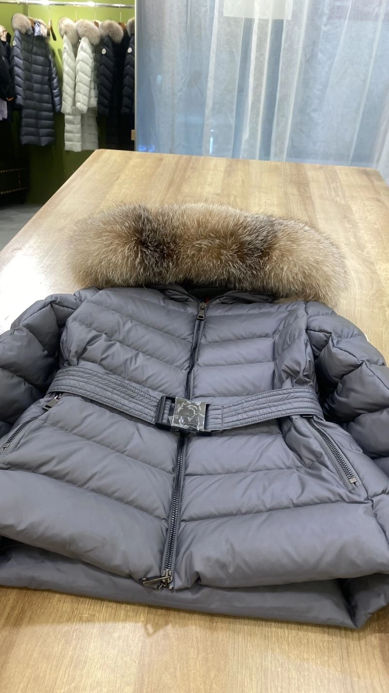 Moncler Down Jackets Elegant 144973