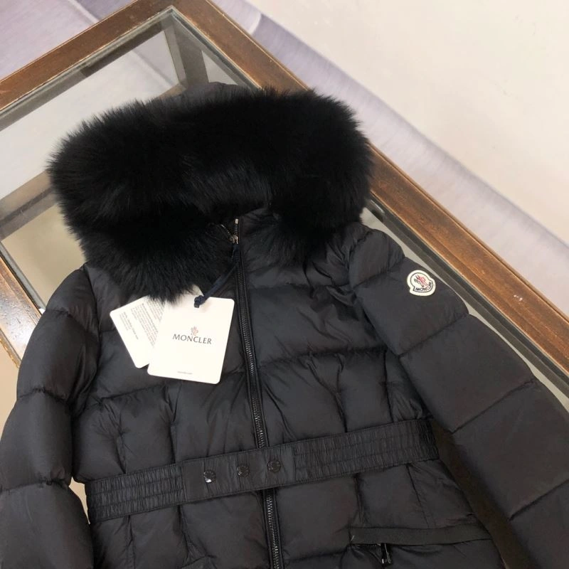 Moncler Down Jackets Sophisticated 144971