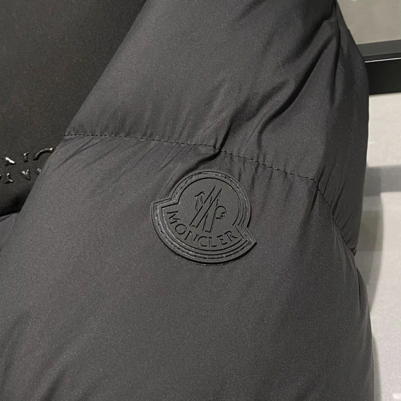 Moncler Down Jackets Seasonal 144969