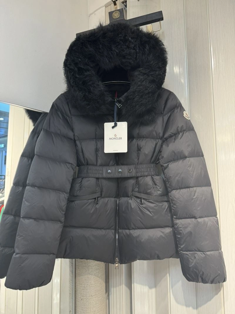 Moncler Down Jackets WaterResistant 144954
