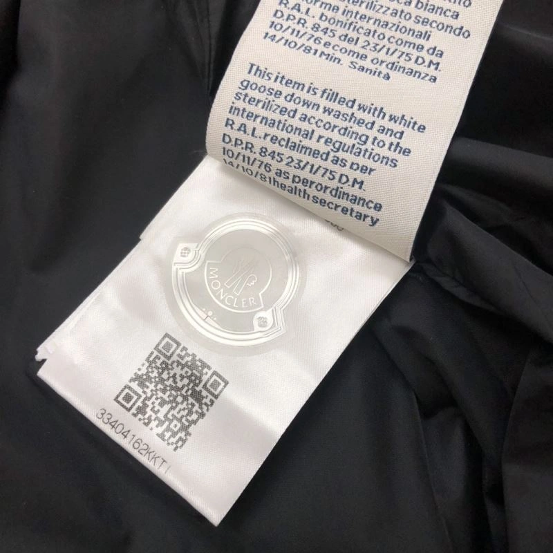 EasyMatch Moncler Down Jackets 144960