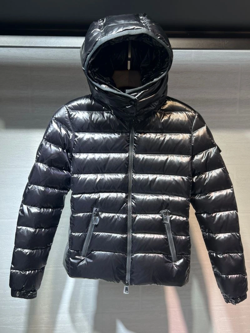 SmoothTexture Moncler Down Jackets 144956