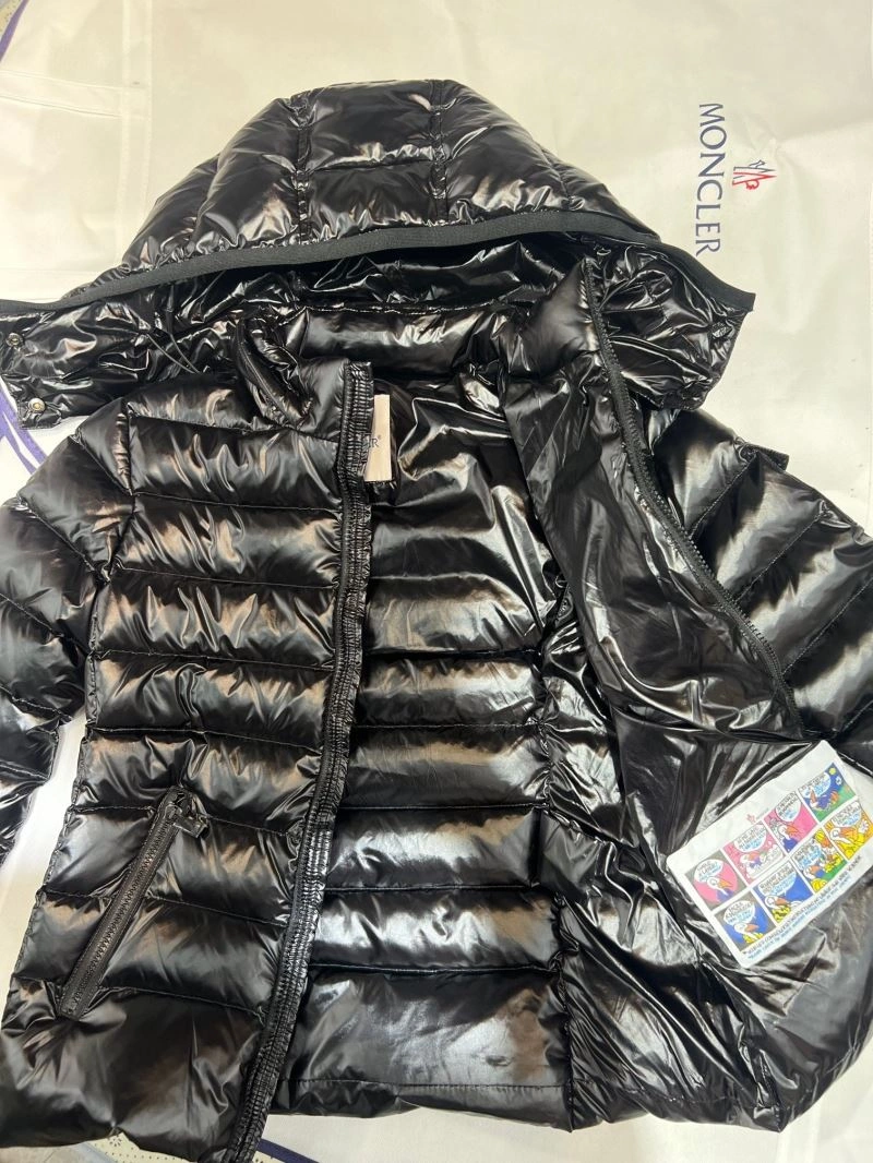 SmoothTexture Moncler Down Jackets 144956