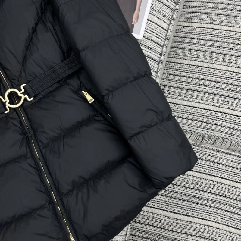 Moncler Down Jackets Youthful 144949