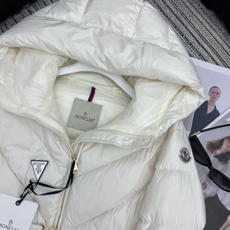 Trendy Moncler Down Jackets 144946