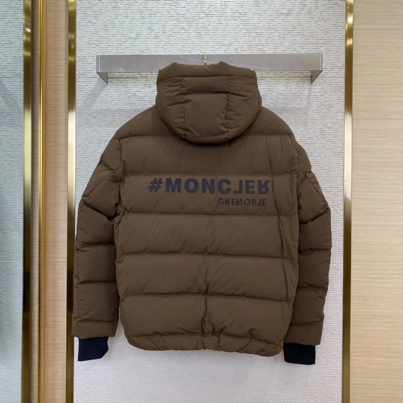 WaterResistant Moncler Down Jackets 144945