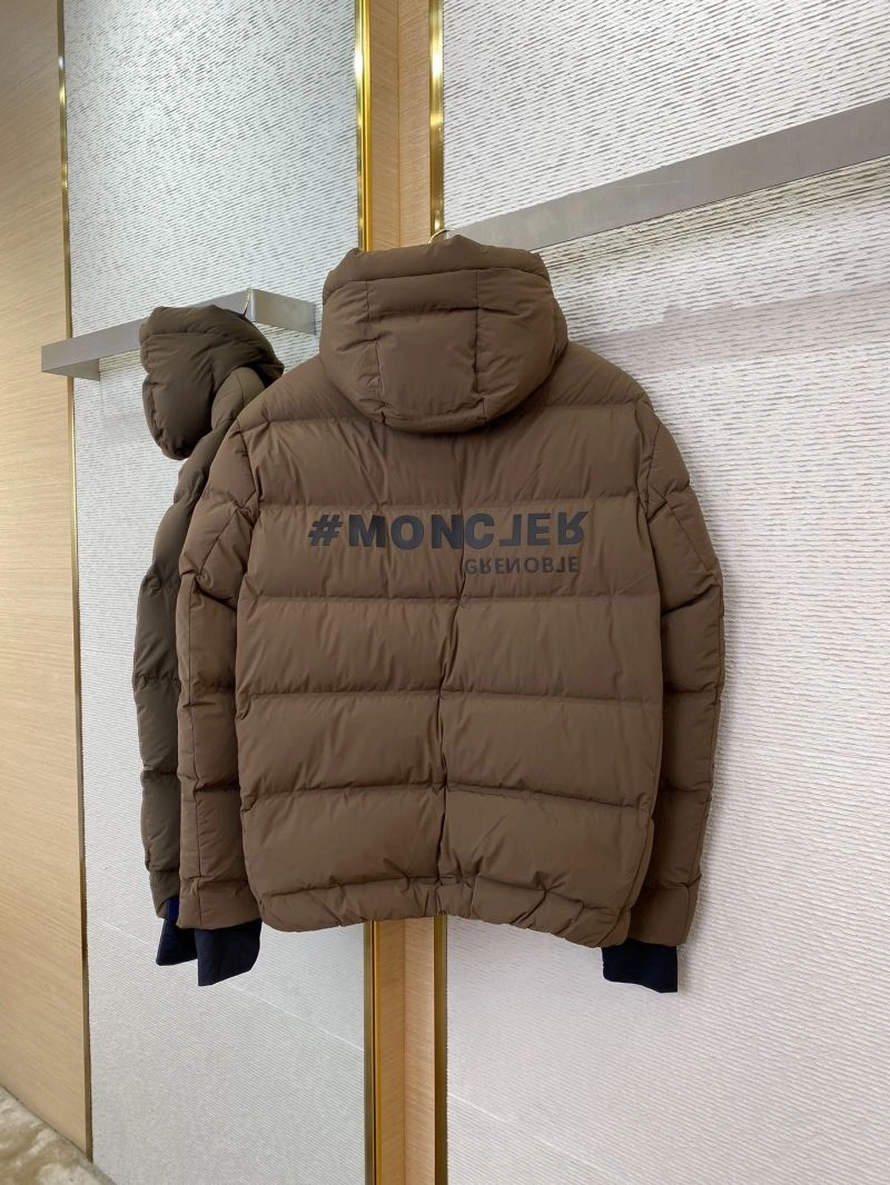 WaterResistant Moncler Down Jackets 144945