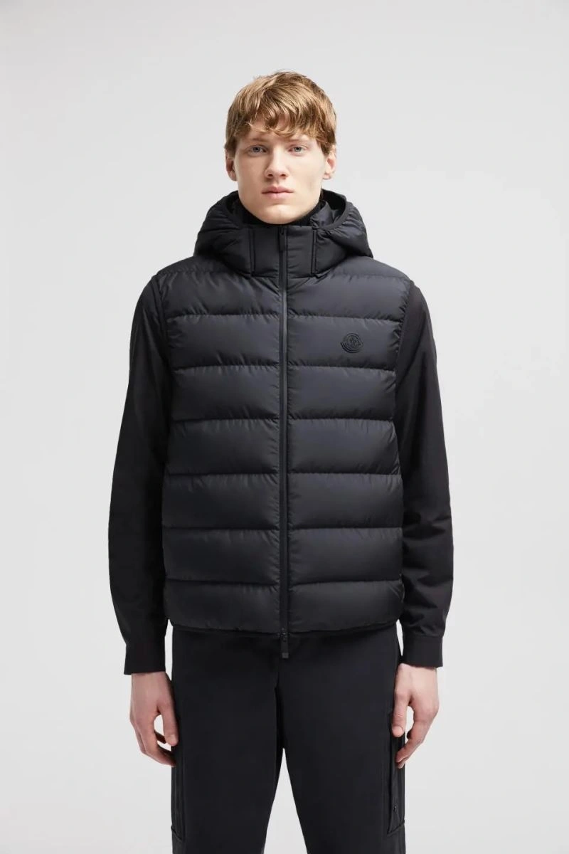 OdorResistant Moncler Down Jackets 144950
