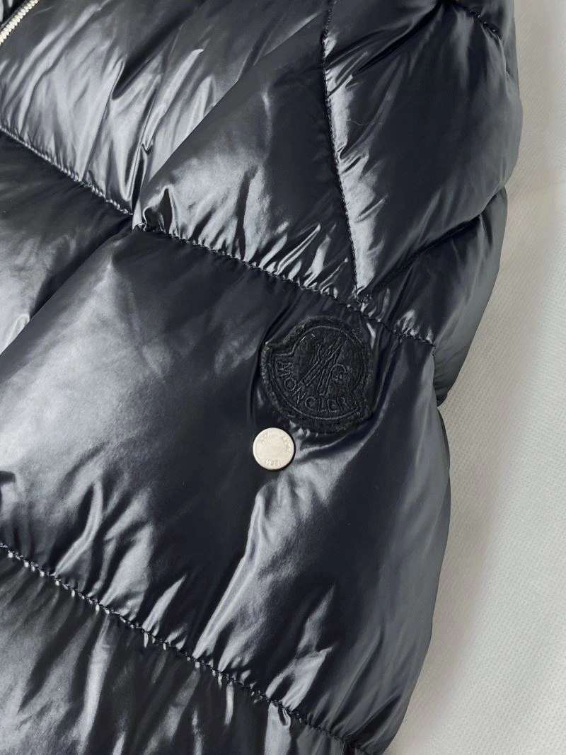 ModernLook Moncler Down Jackets 144943