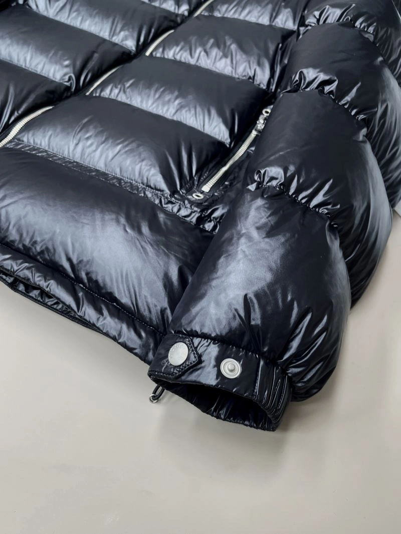 ModernLook Moncler Down Jackets 144943