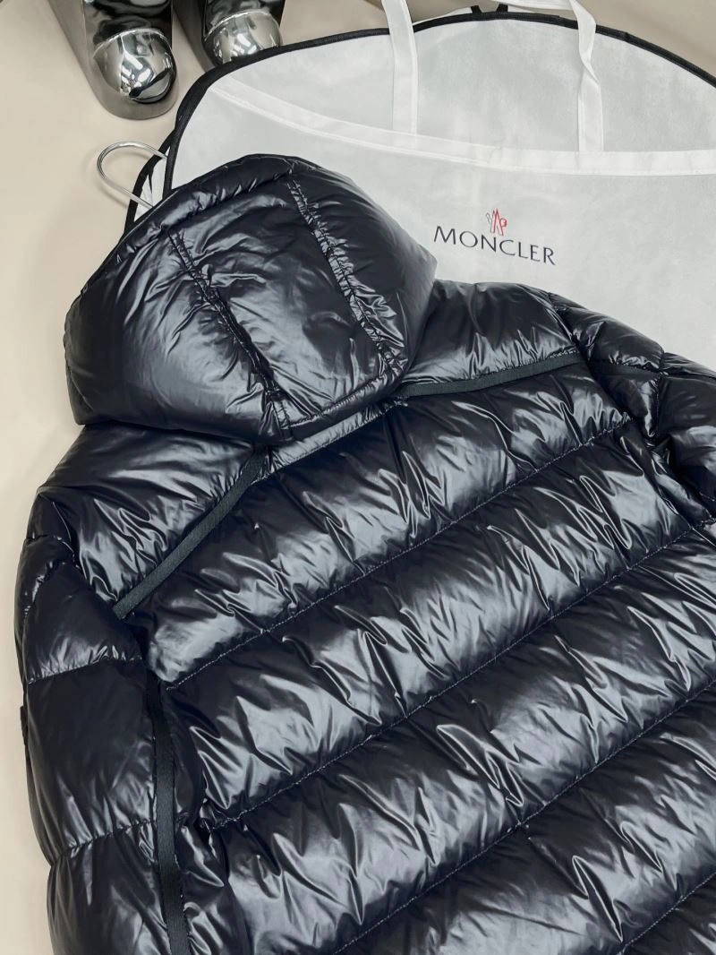 ModernLook Moncler Down Jackets 144943
