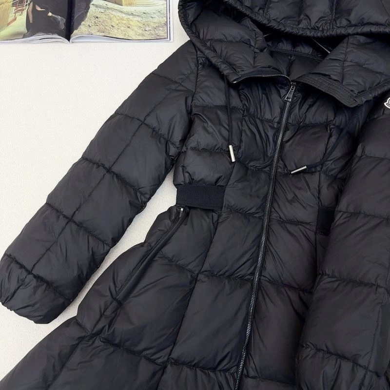 Moncler Down Jackets FlexibleFit 144936