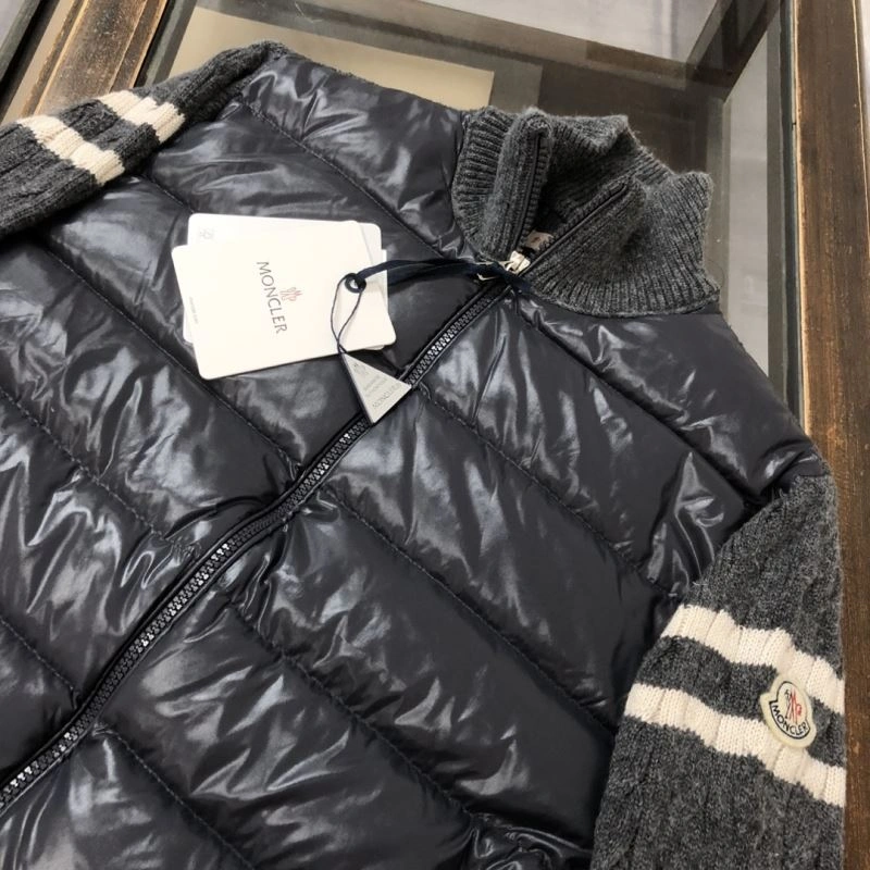 FlexibleFit Moncler Down Jackets 144957