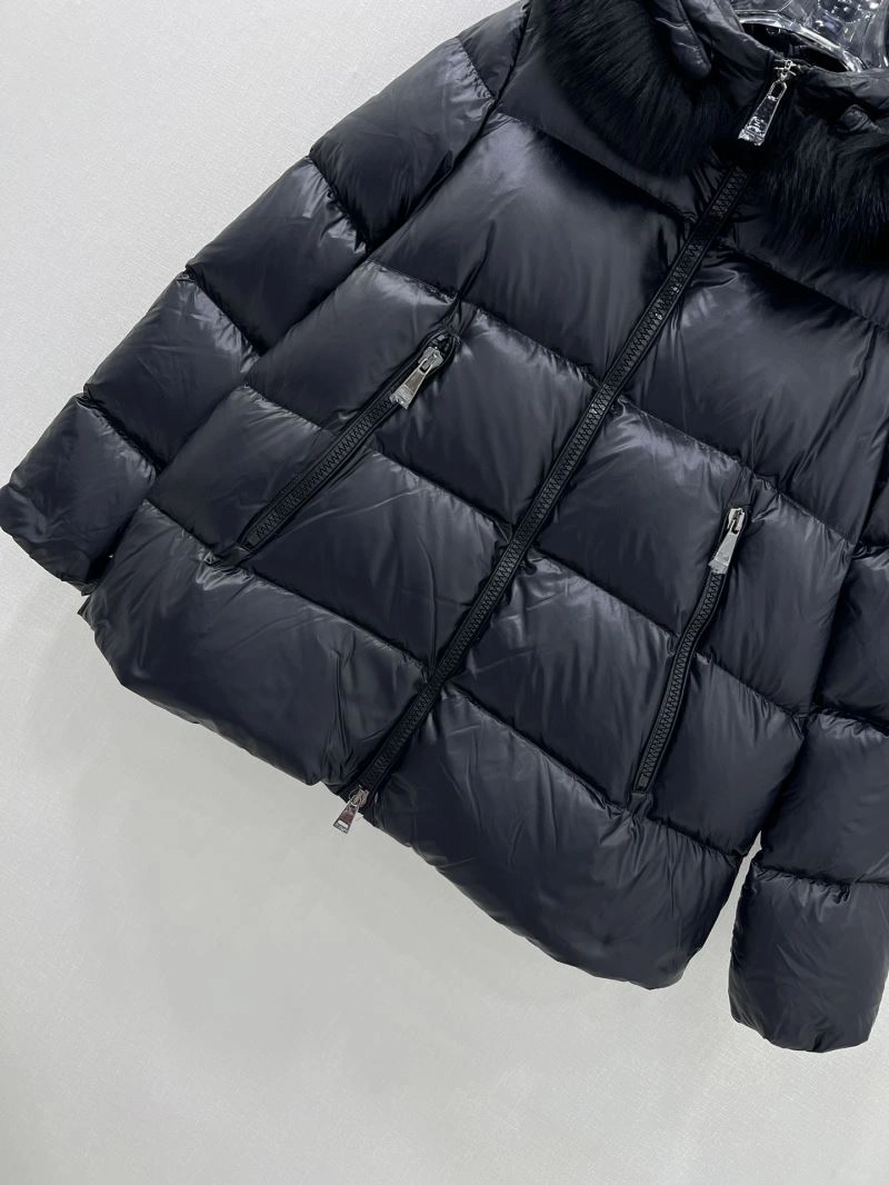 Moncler Down Jackets Practical 144939