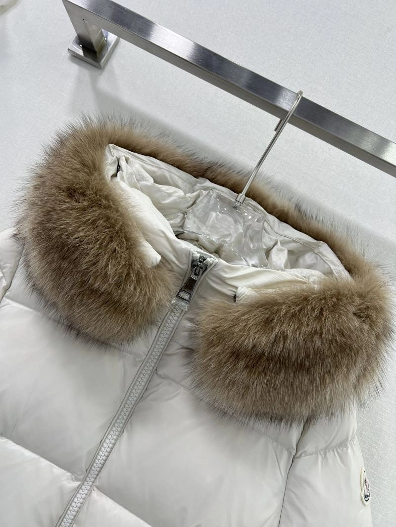 Moncler Down Jackets OnTrend 144955