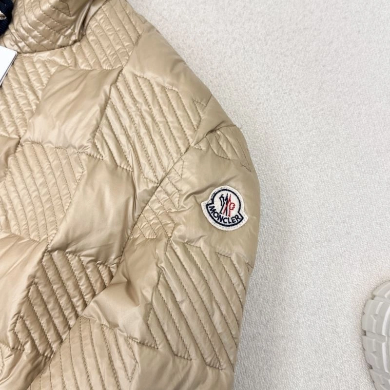 Moncler Down Jackets MultiPurpose 144938