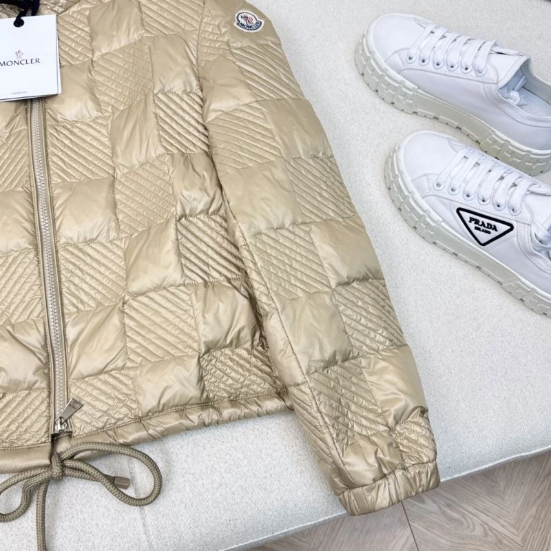Moncler Down Jackets MultiPurpose 144938