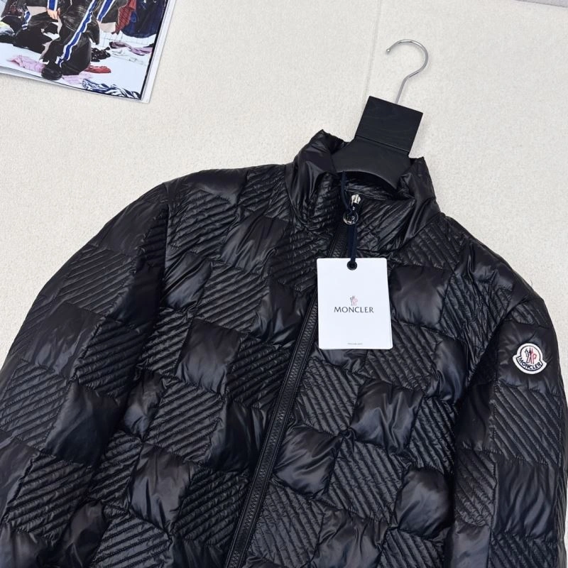 Durable Moncler Down Jackets 144940