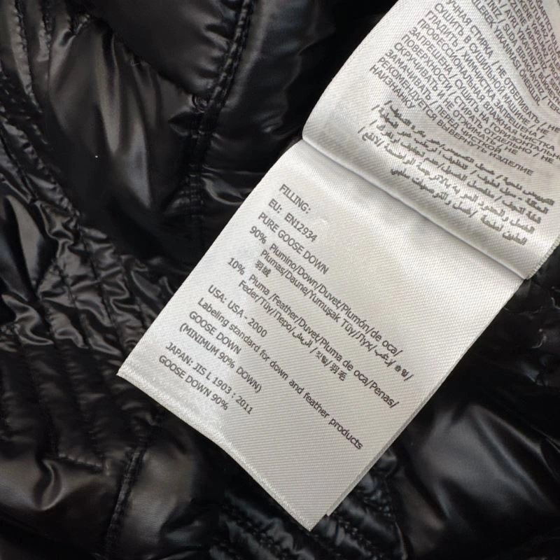 Durable Moncler Down Jackets 144940