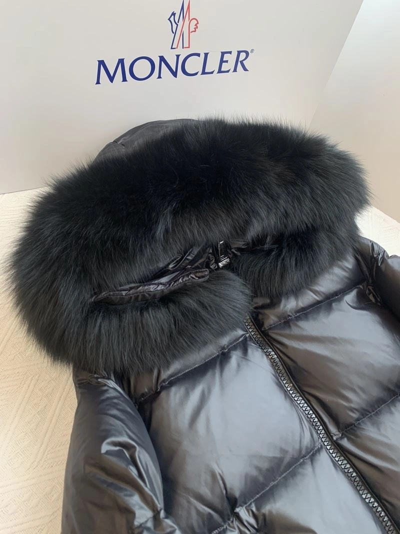 Moncler Down Jackets WaterResistant 144934