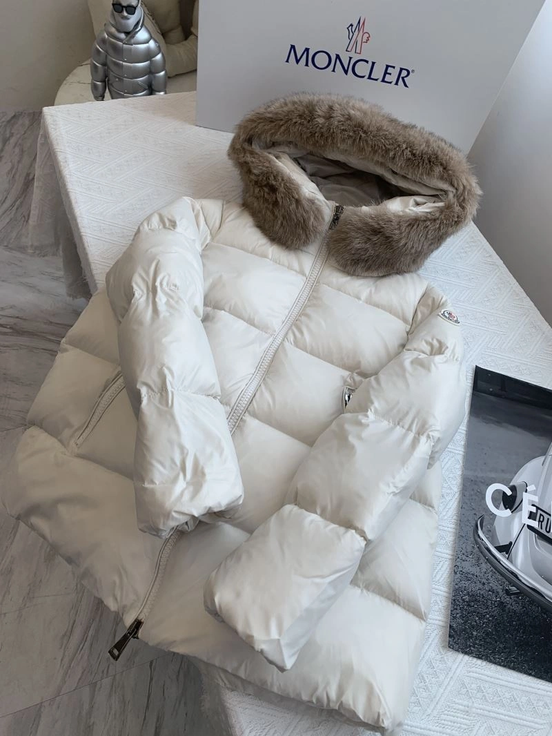 TechFriendly Moncler Down Jackets 144937