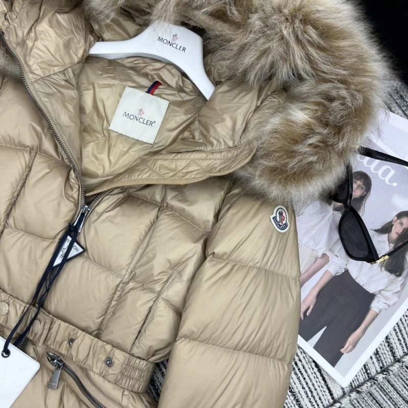 Moncler Down Jackets Packable 144929