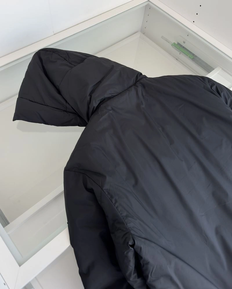 Moncler Down Jackets WrinkleFree 144923