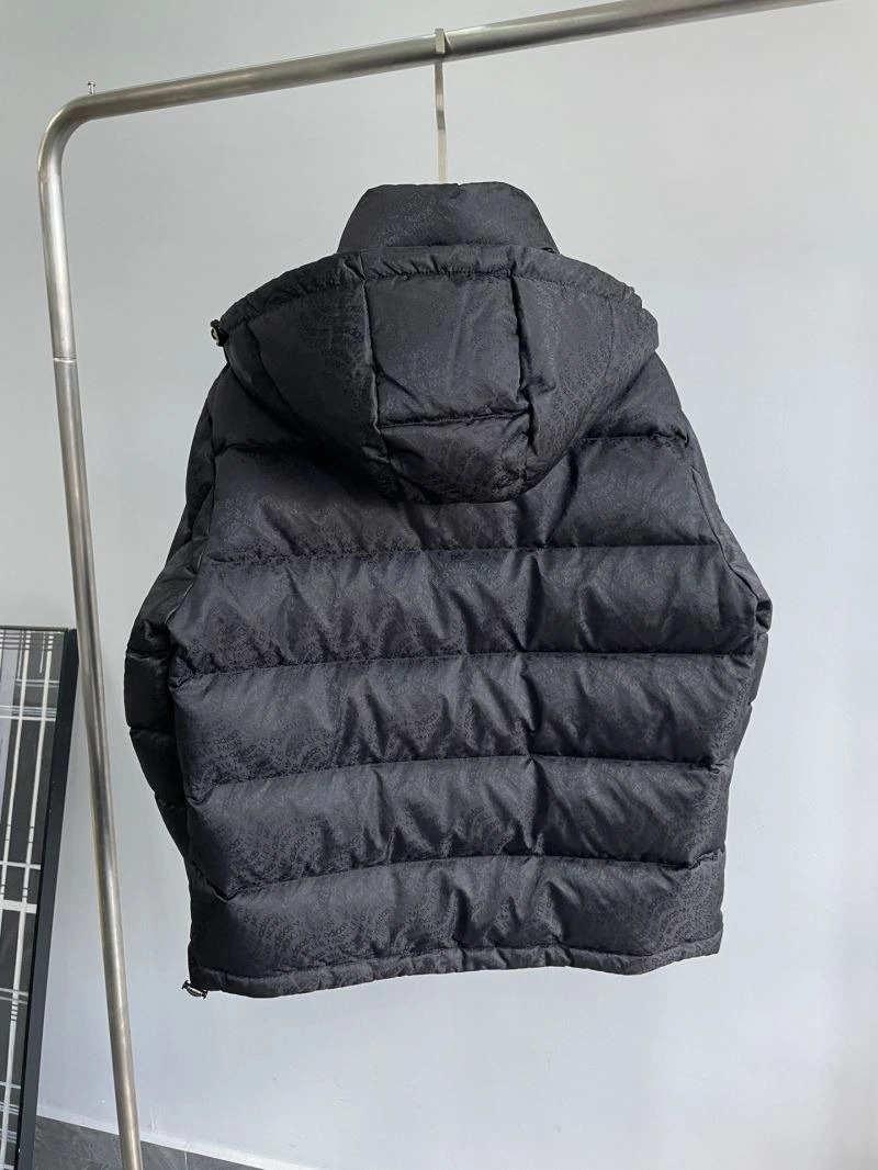 Moncler Down Jackets Sporty 144921