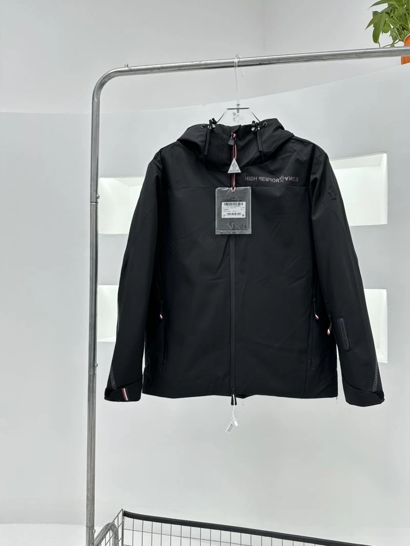 Moncler Down Jackets SportInspired 144920
