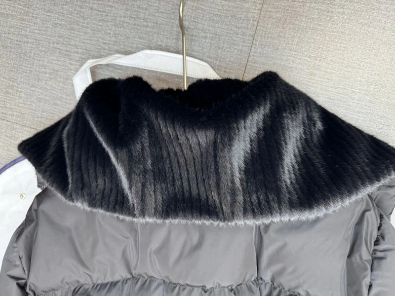 Flexible Moncler Down Jackets 144917