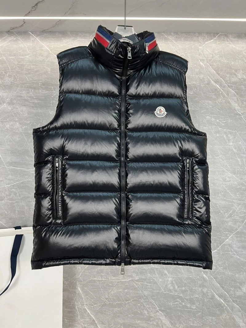Trendsetting Moncler Down Jackets 144903