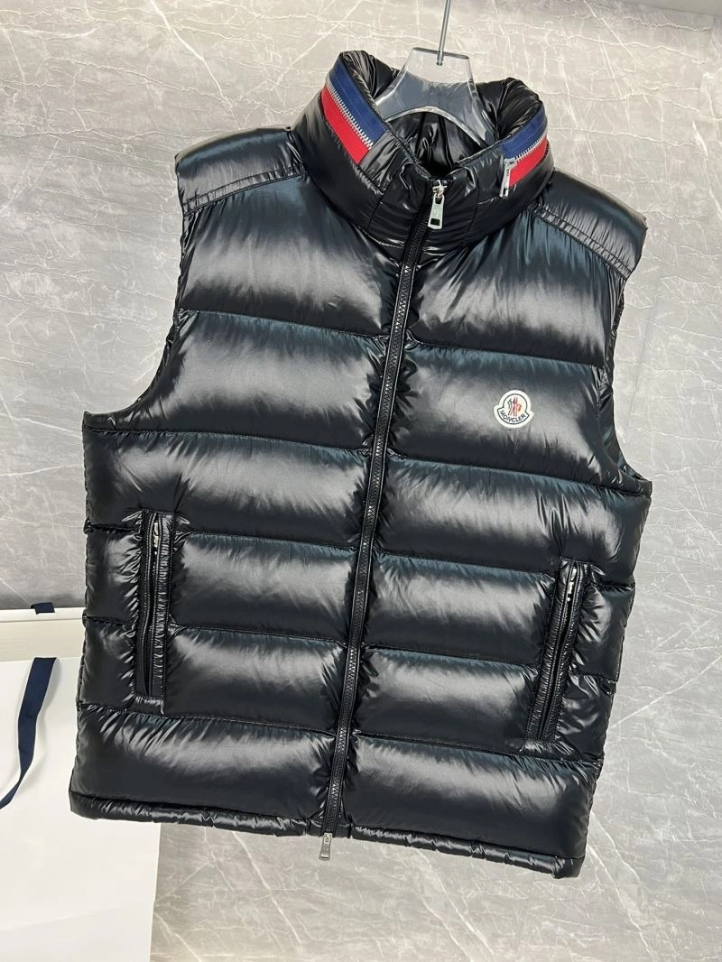 Trendsetting Moncler Down Jackets 144903