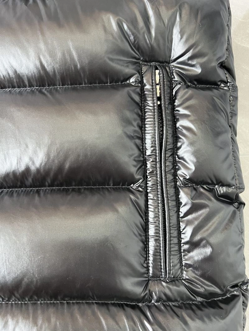 Moncler Down Jackets AllSeason 144898