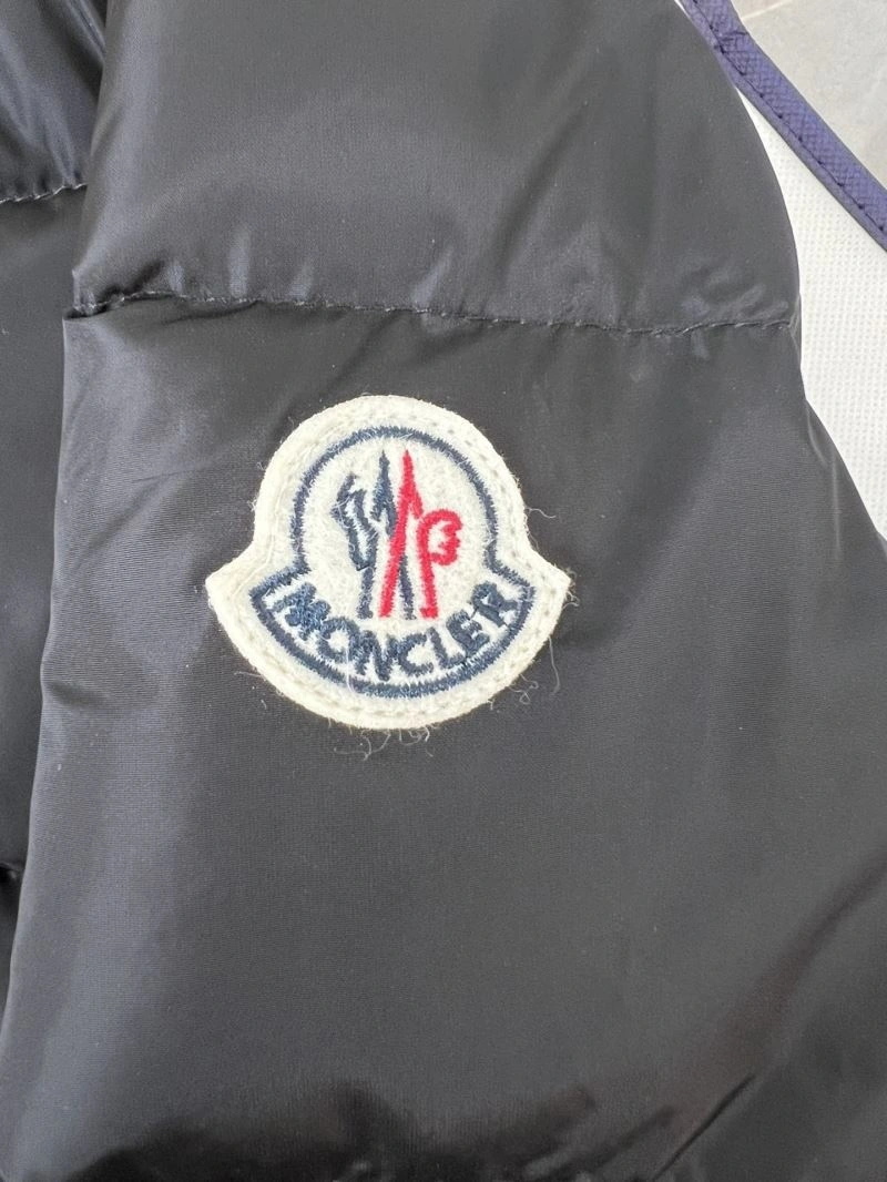 Moncler Down Jackets Stretchable 144902