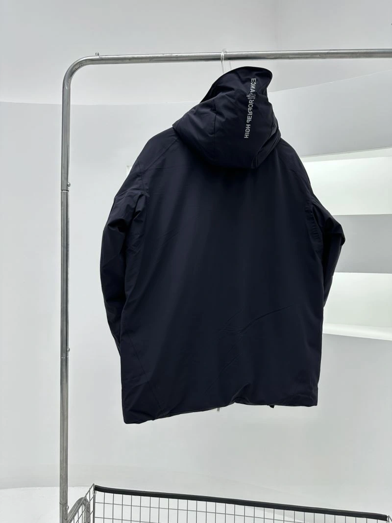 TimelessDesign Moncler Down Jackets 144926