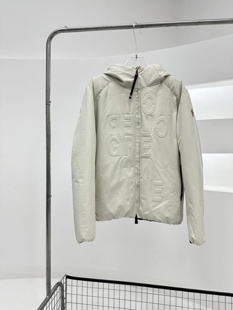 EyeCatching Moncler Down Jackets 144907