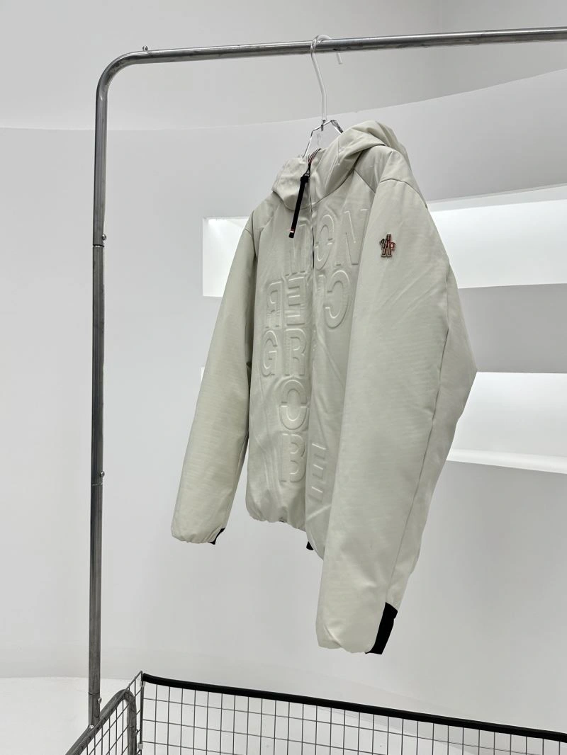 EyeCatching Moncler Down Jackets 144907