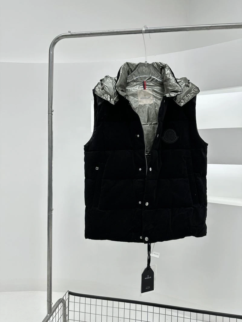 Stretchable Moncler Down Jackets 144891