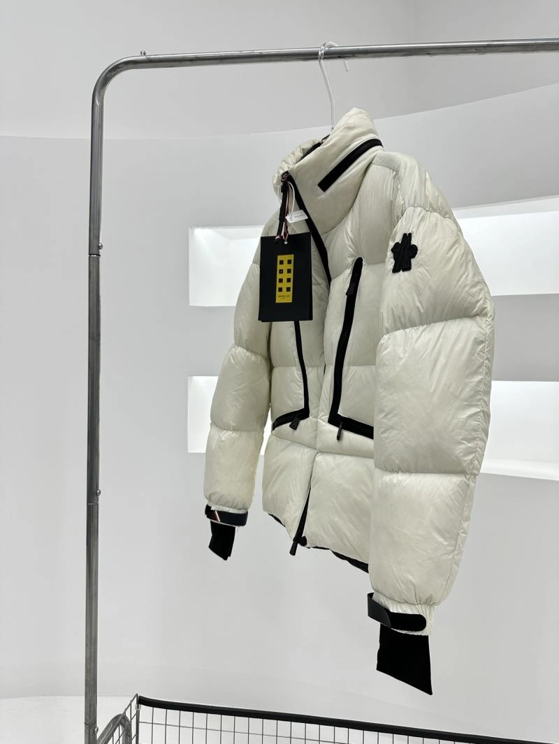 ModernLook Moncler Down Jackets 144888