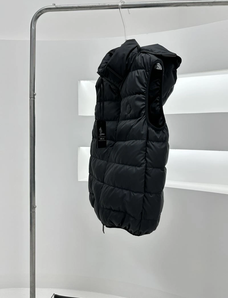 Moncler Down Jackets Soft 144886