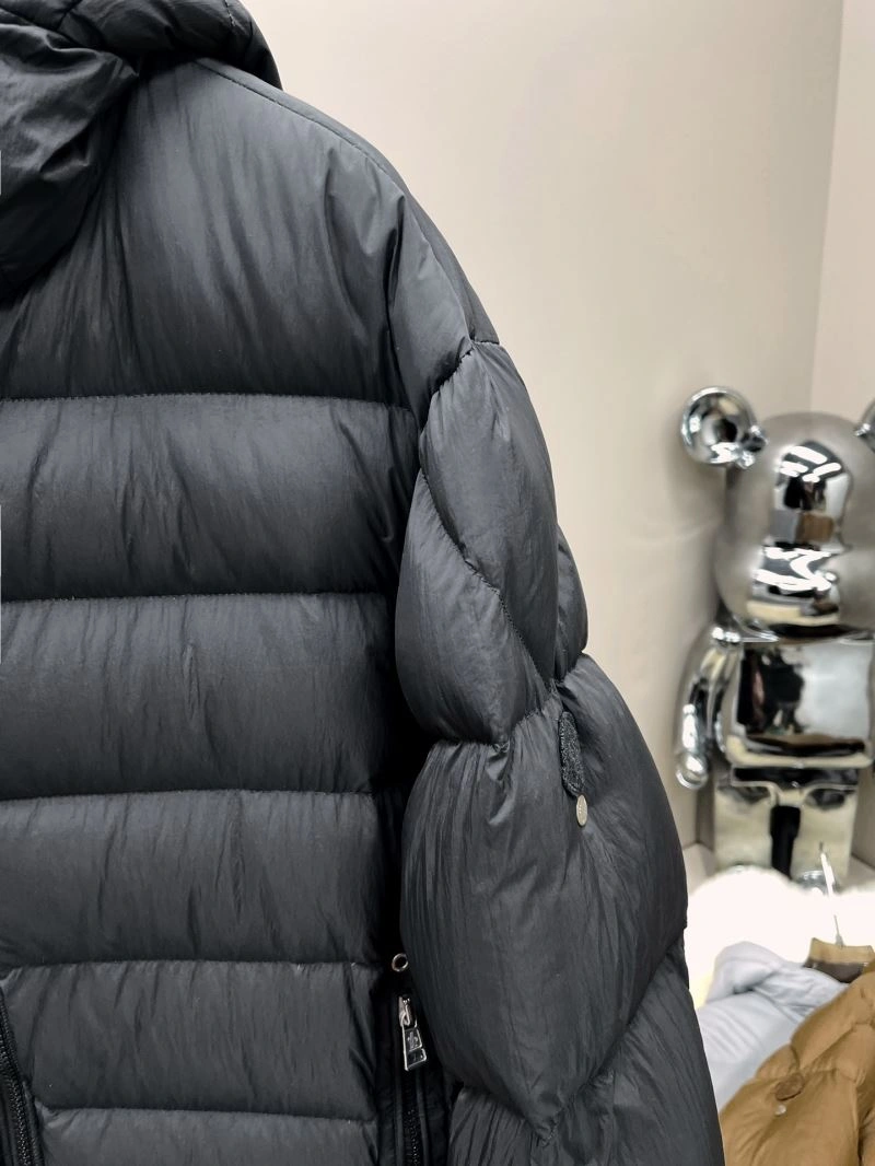 Supportive Moncler Down Jackets 144882